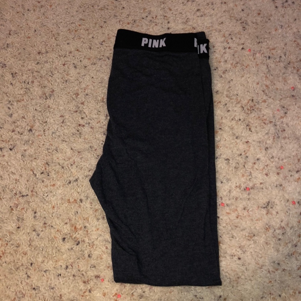 Pink- cropped leggings.